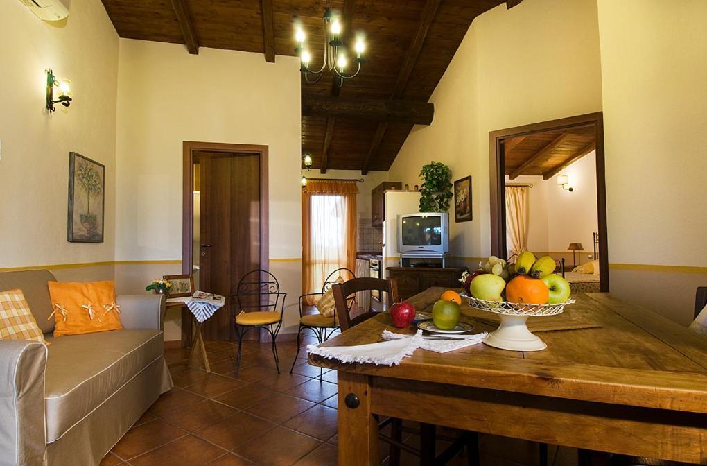 Agriturismo Poggio Di Maremma Pescia Romana Ngoại thất bức ảnh